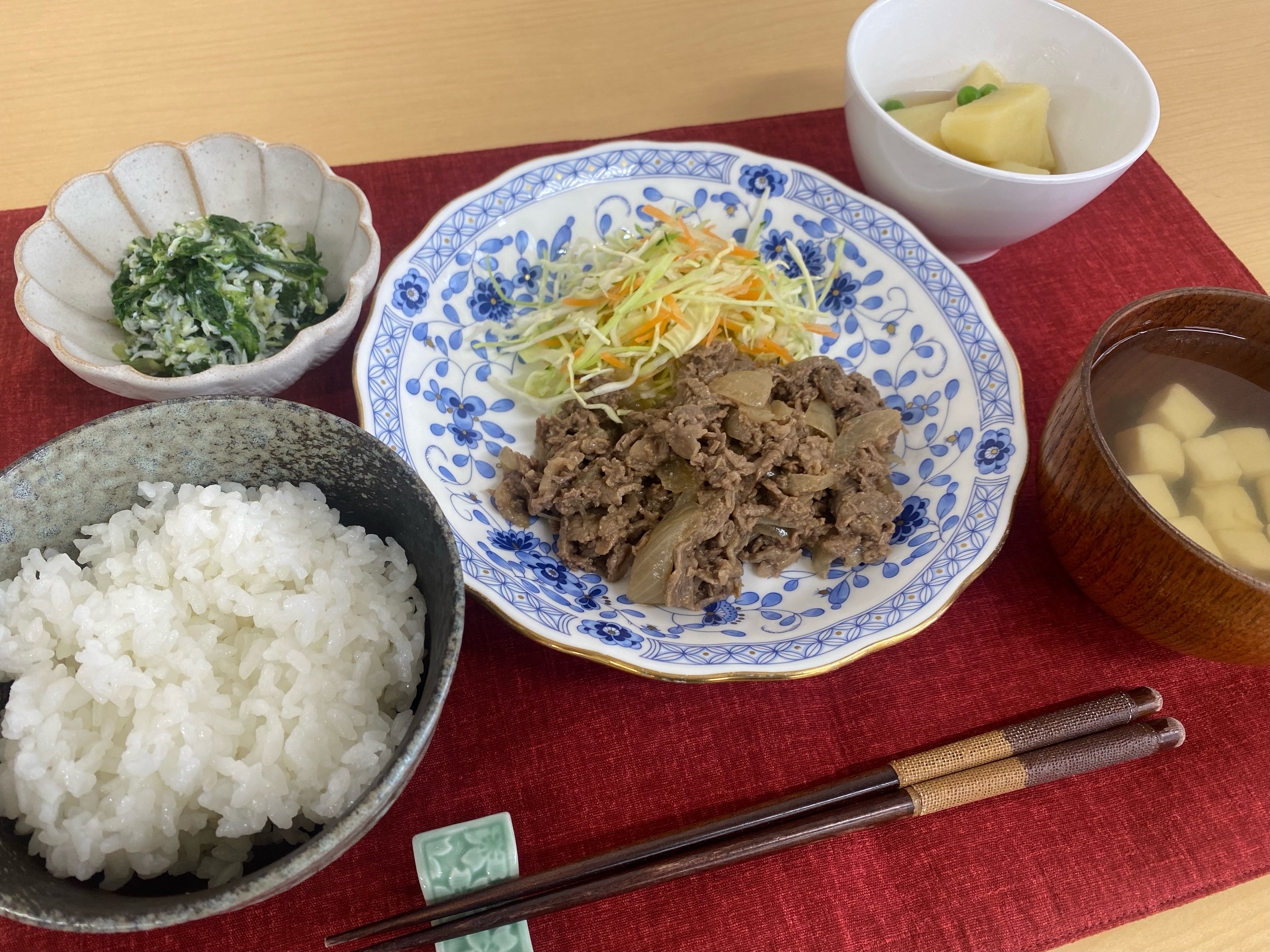 くみのき苑ゆらら　牛肉の味噌焼