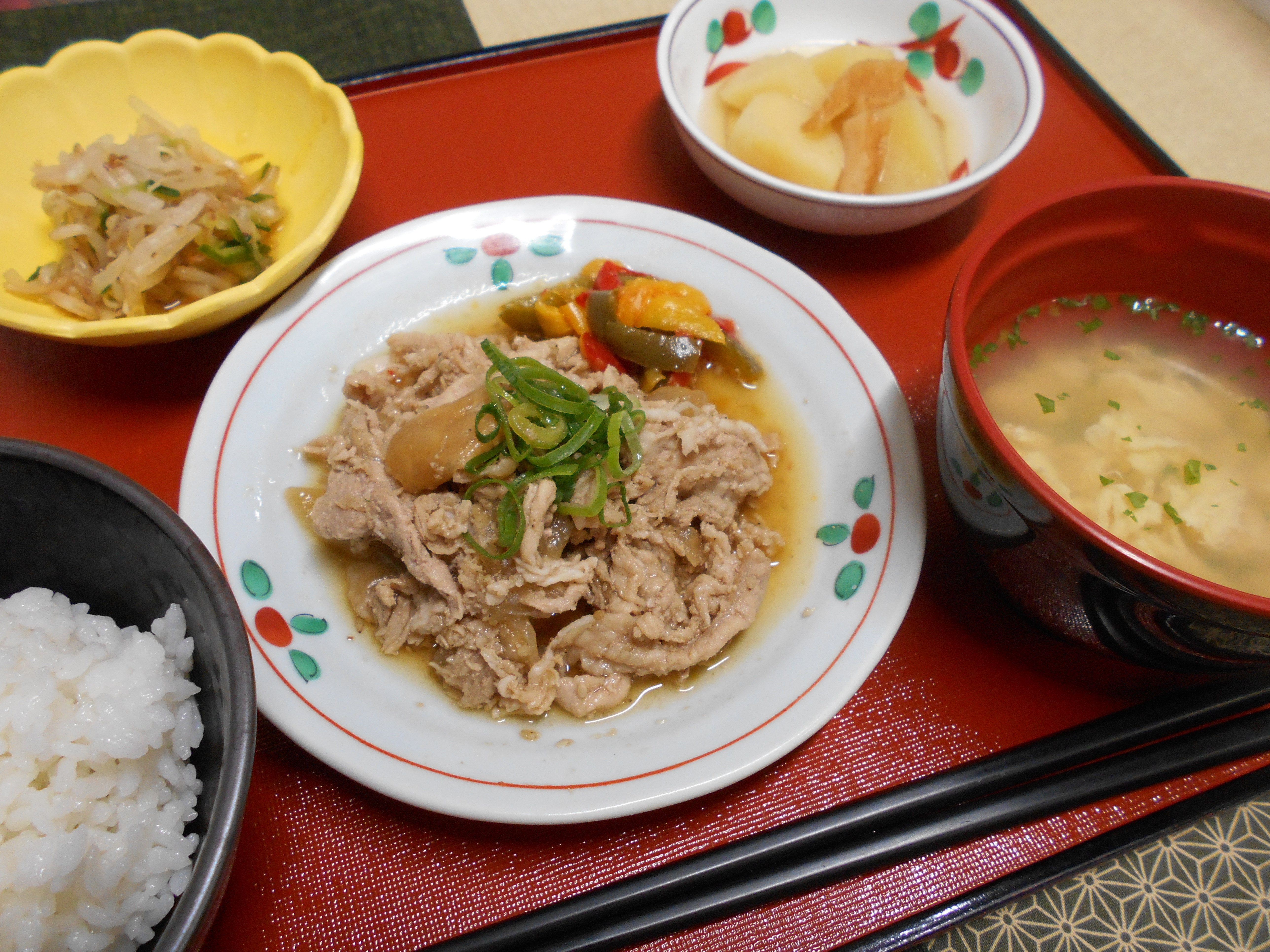 くみのき苑本部　豚肉のごまだれ焼