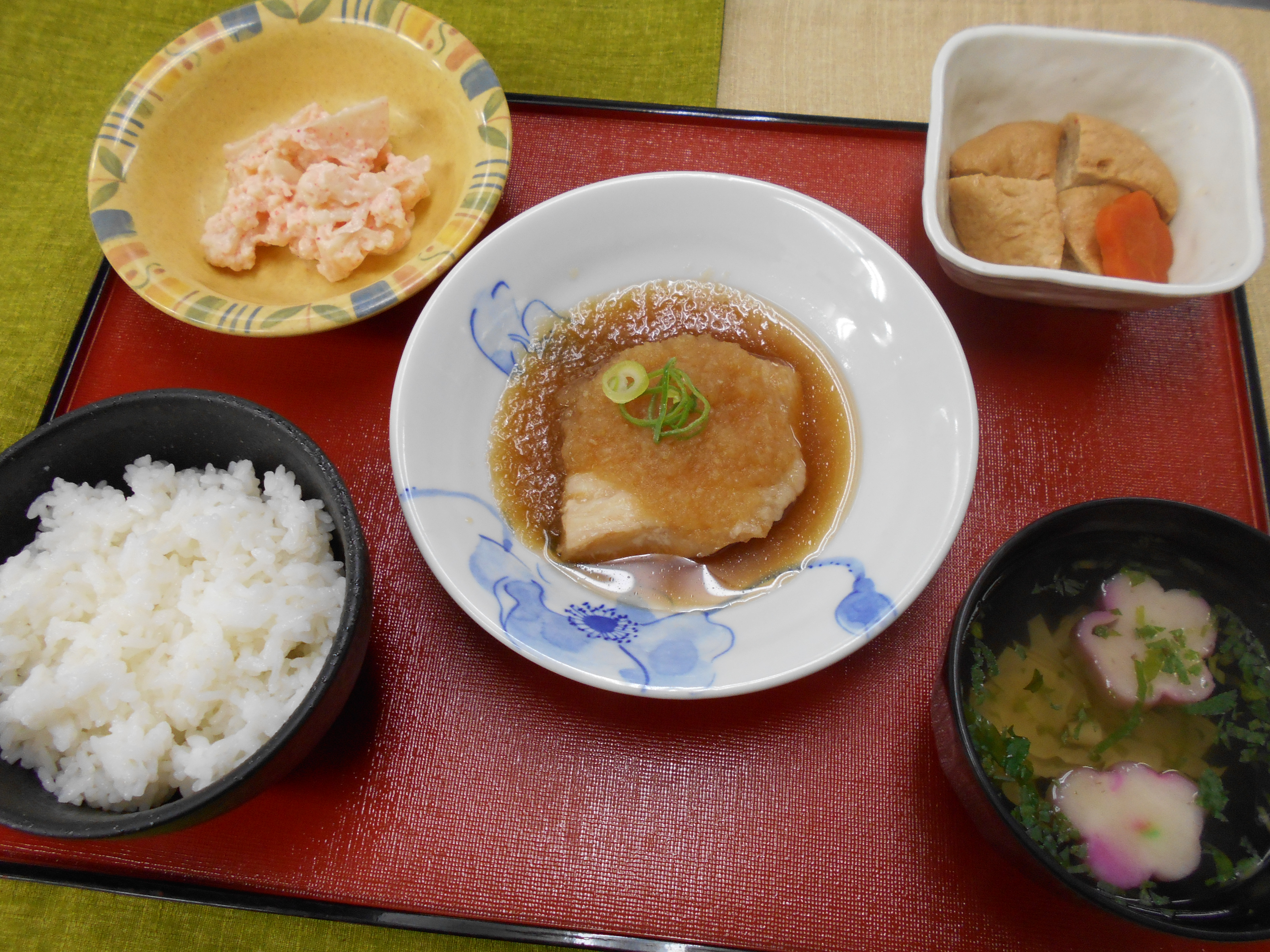 くみのき苑本部　からすかれいの卸煮