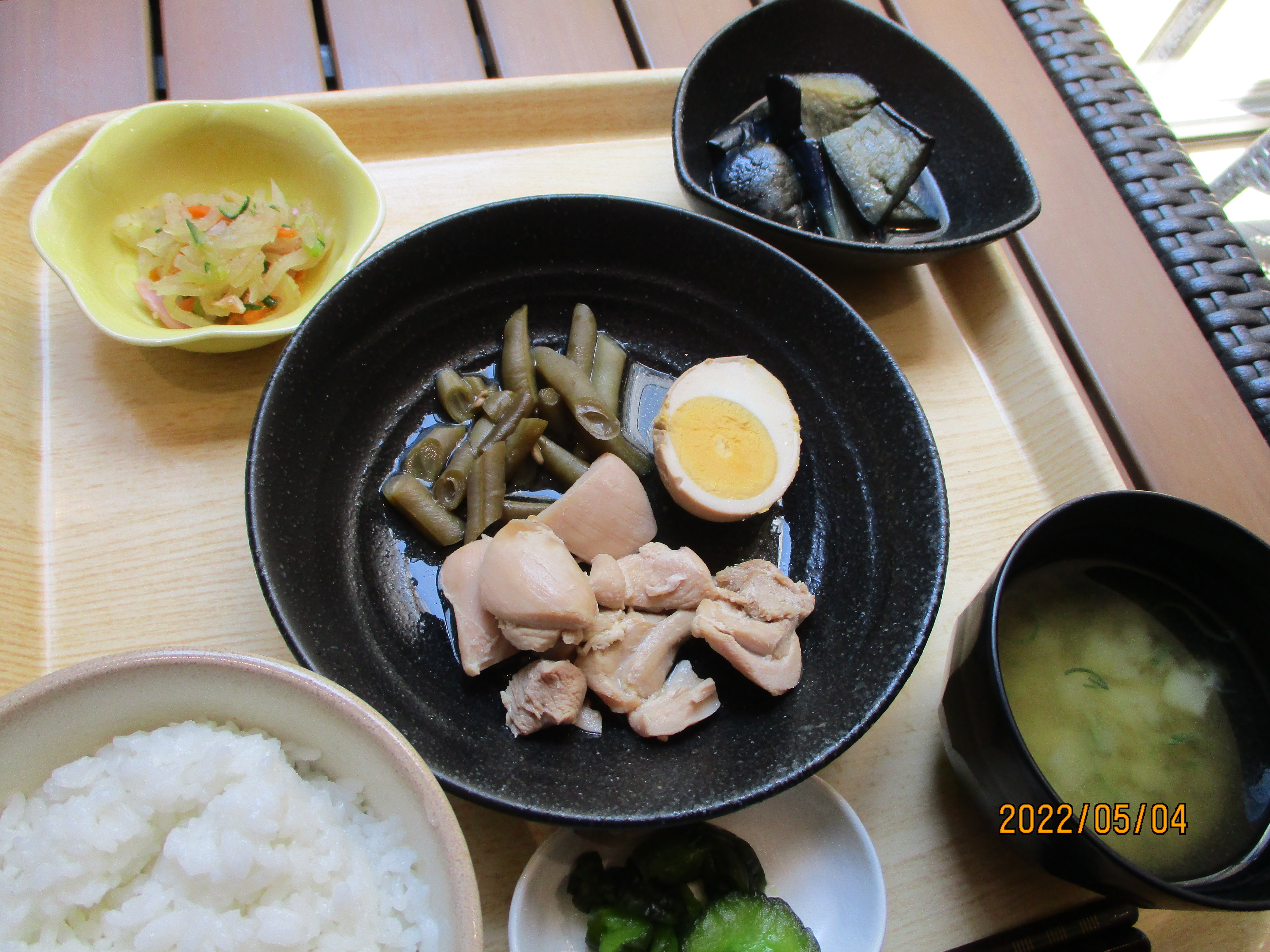 くみのき苑しらさぎ　鶏肉と卵のさっぱり煮