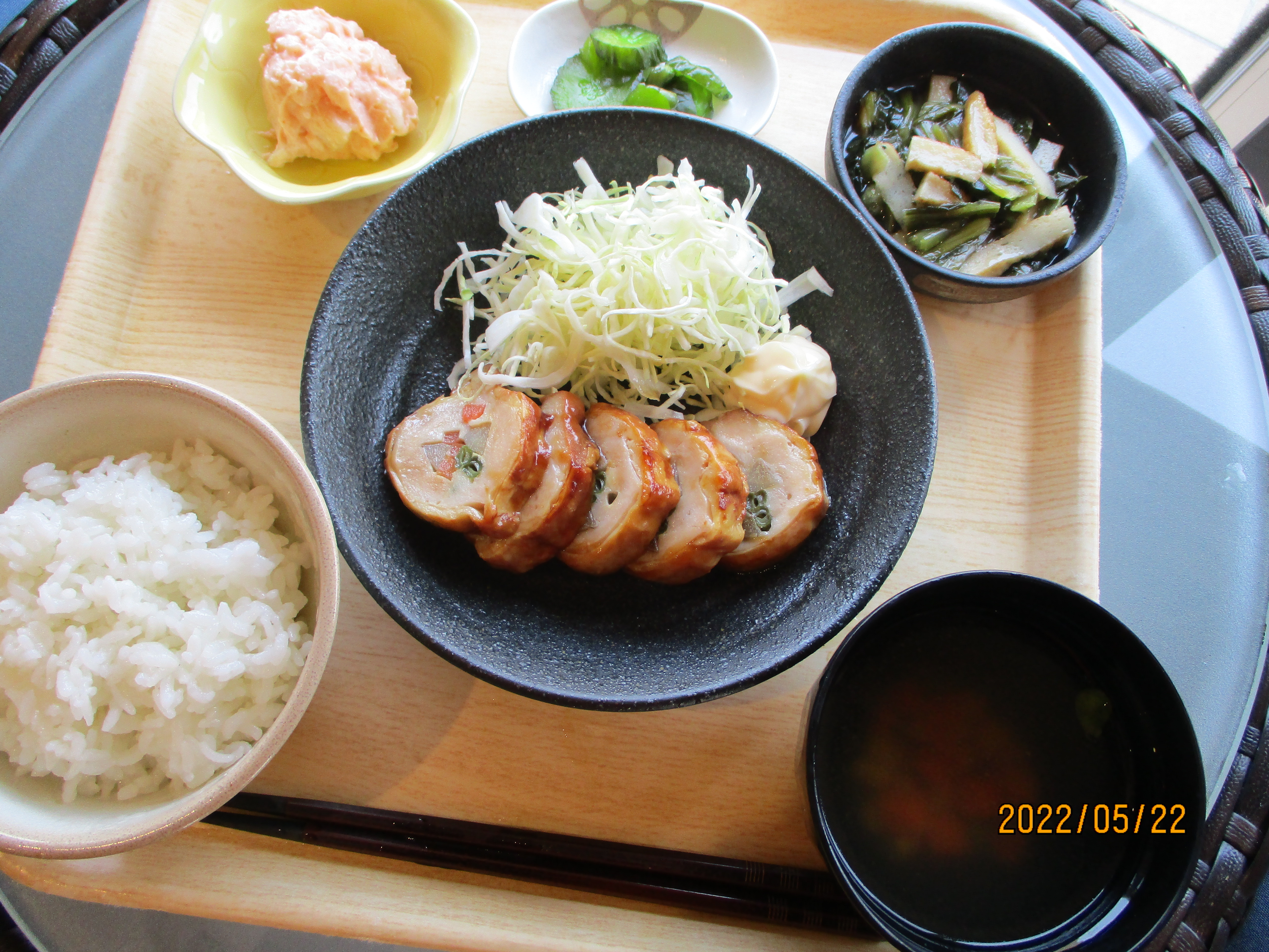 くみのき苑しらさぎ　チキンロール