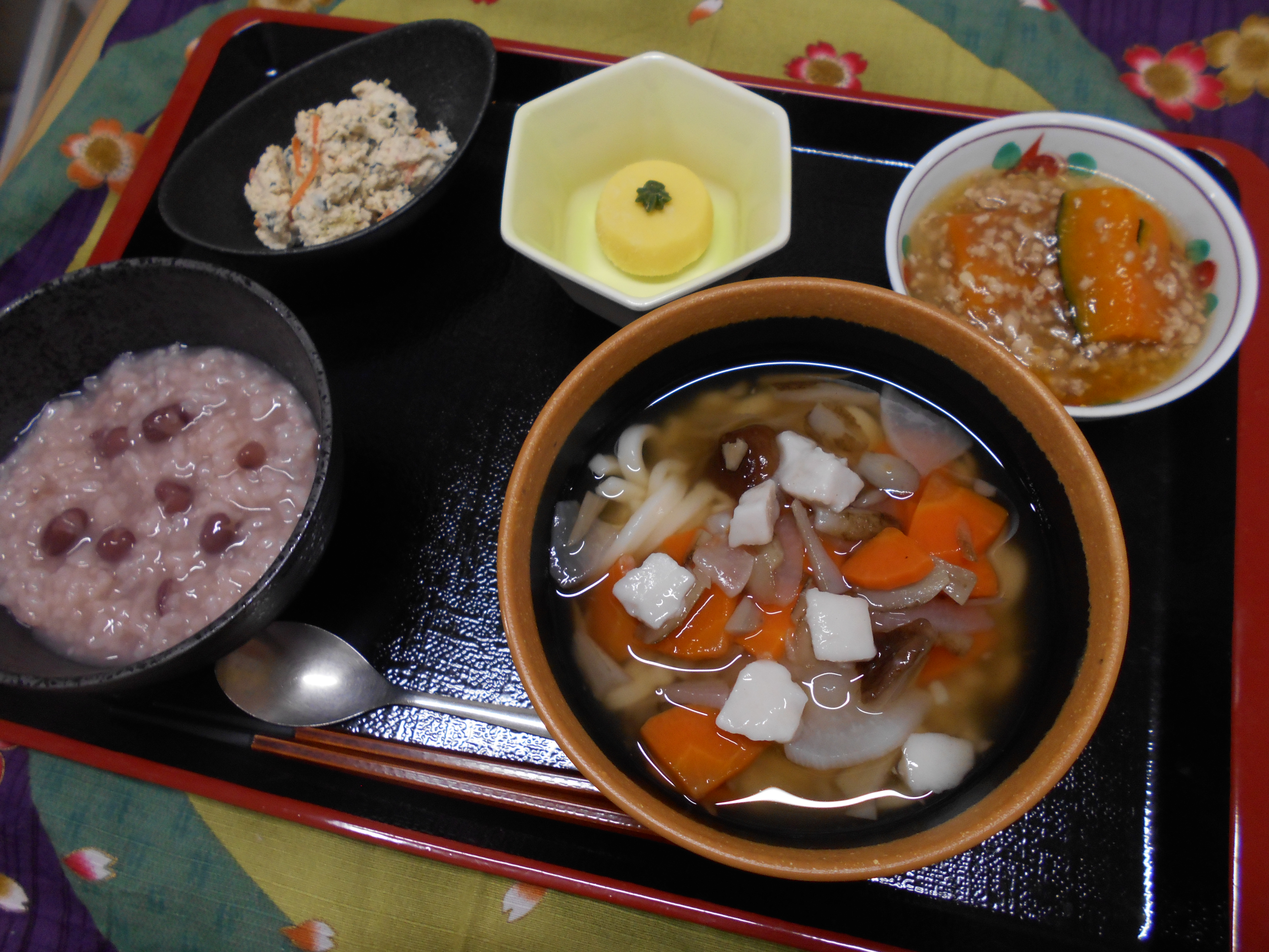 くみのき苑本部　けんちんうどん