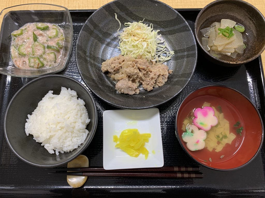 くみのき苑もず陵南　牛肉の味噌焼き