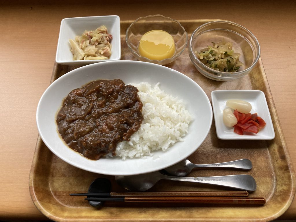 くみのき苑もず陵南　カレーライス