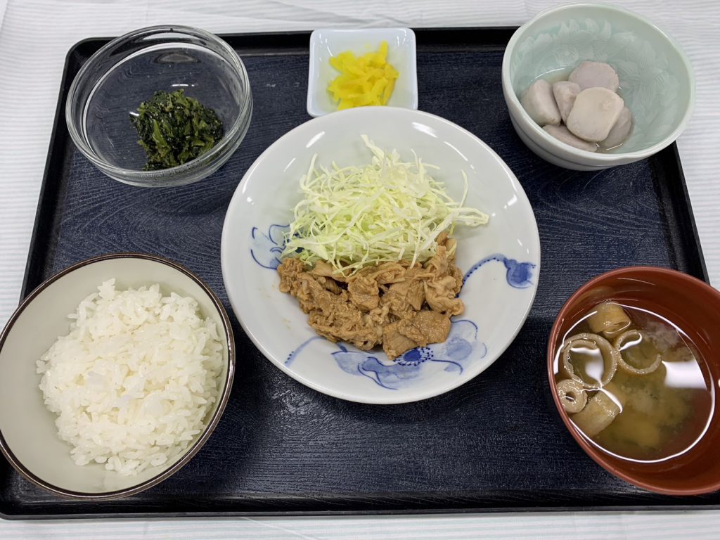 くみのき苑堺北　豚肉の甘辛炒め