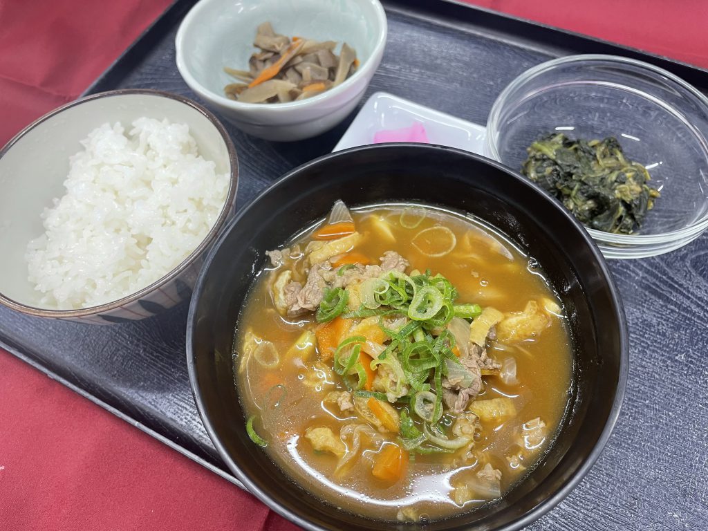 くみのき苑堺北　カレーうどん