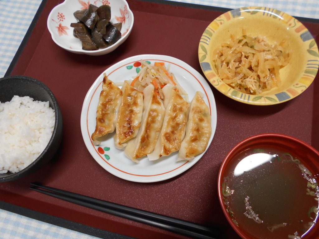 くみのき苑本部　焼餃子