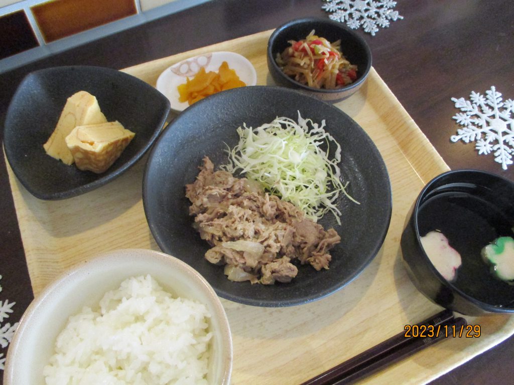 くみのき苑しらさぎ　牛肉の味噌焼き