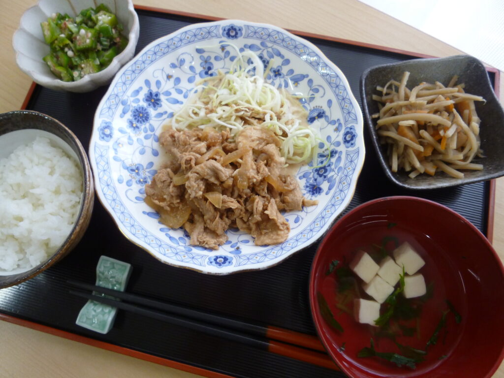 くみのき苑ゆらら　豚肉の生姜焼