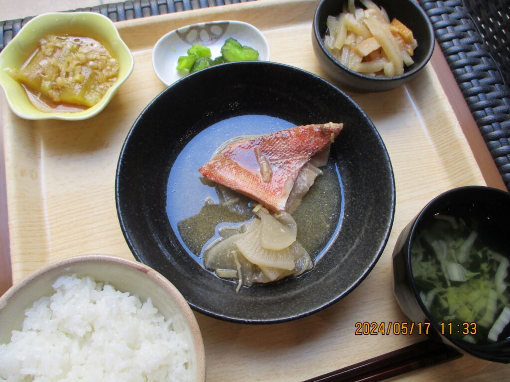 くみのき苑しらさぎ　赤魚の煮付