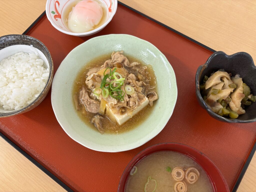 くみのき苑ゆらら　豆腐の豚肉きのこあんかけ