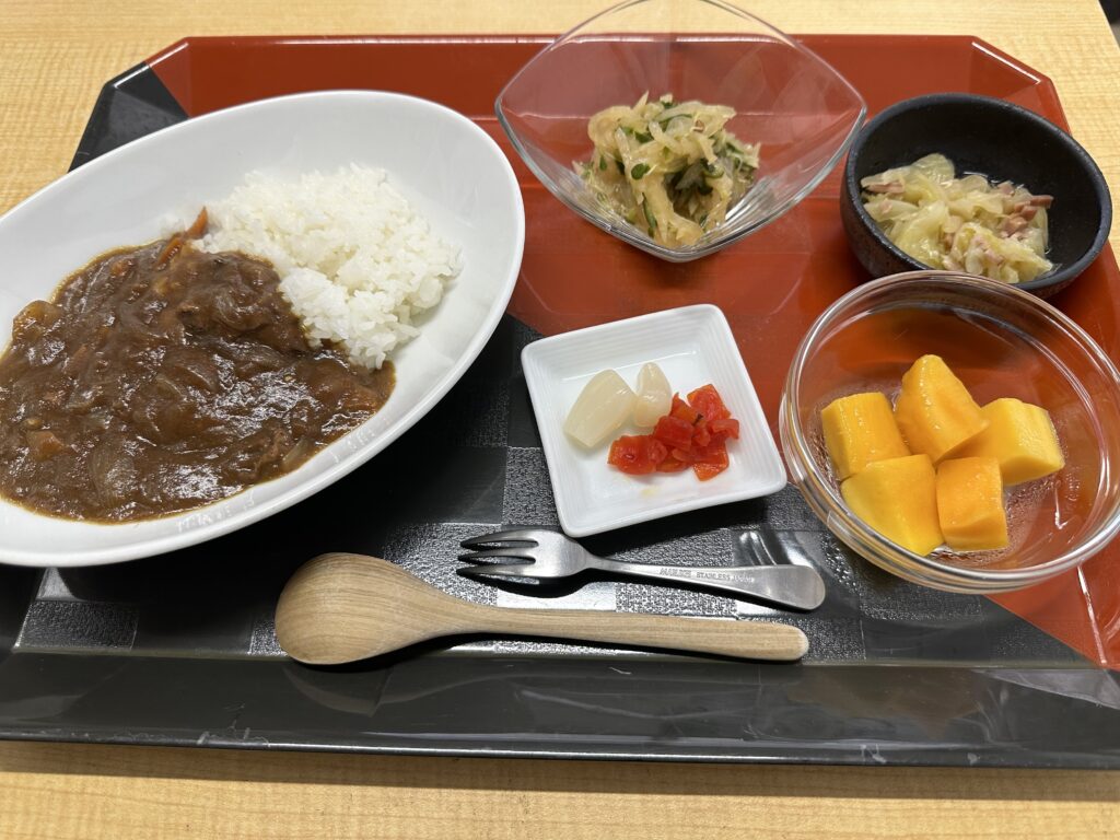 くみのき苑もず陵南　カレーライス