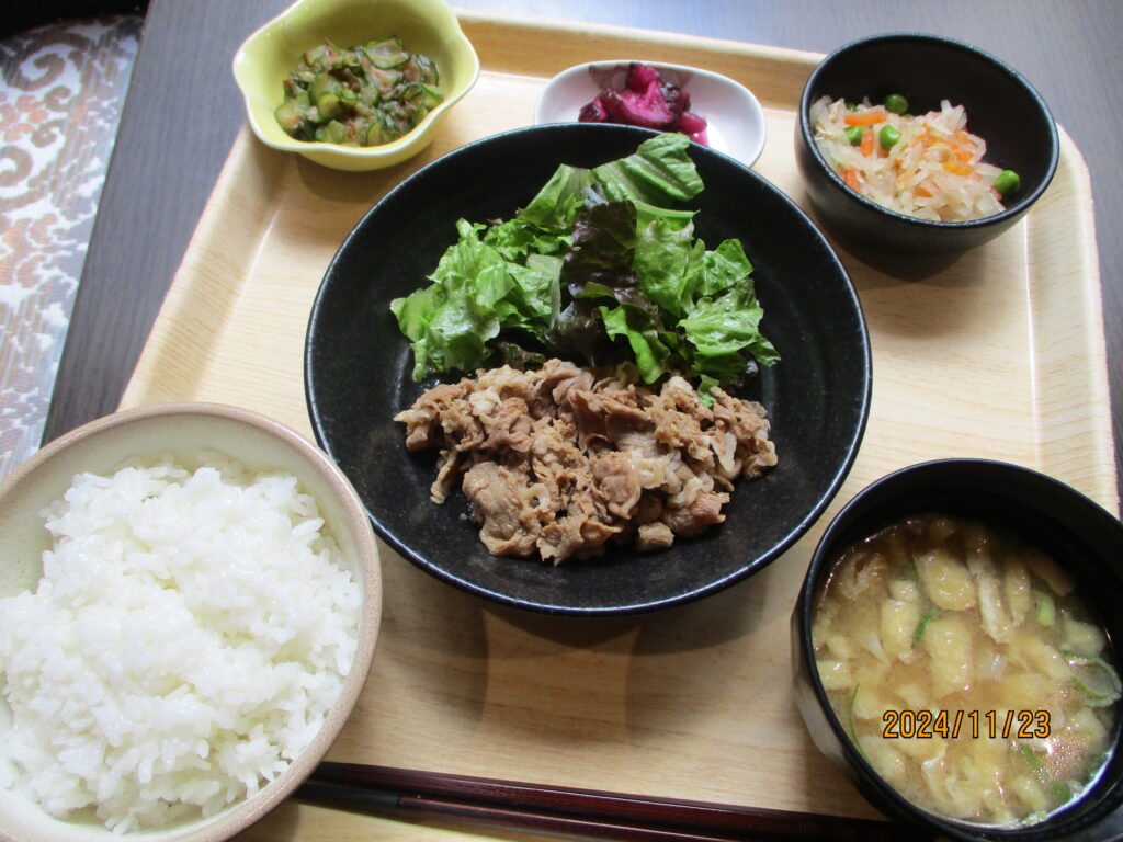 くみのき苑しらさぎ　牛肉の和風つけ焼