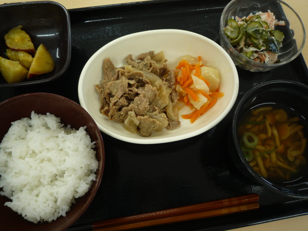 くみのき苑さらさ　牛肉のごまだれ焼