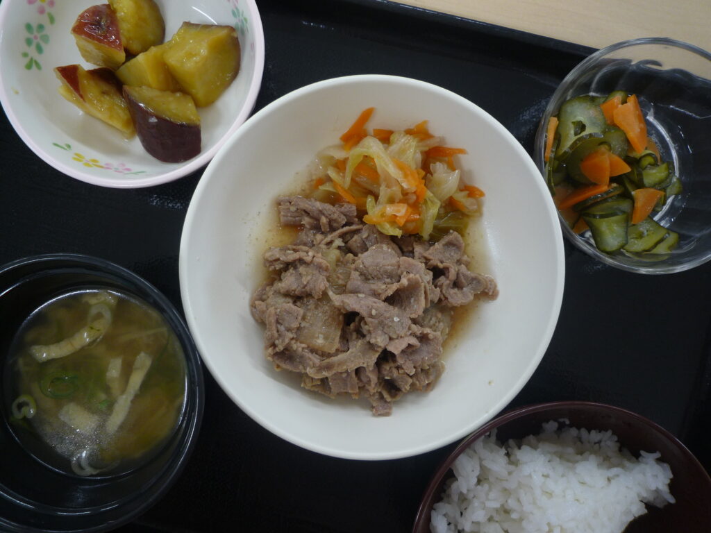 くみのき苑さらさ　牛肉のごまだれ焼