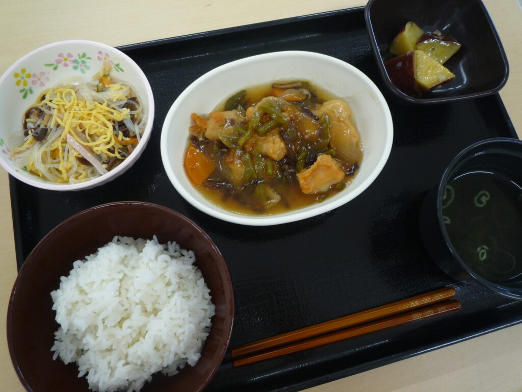 くみのき苑さらさ　酢豚