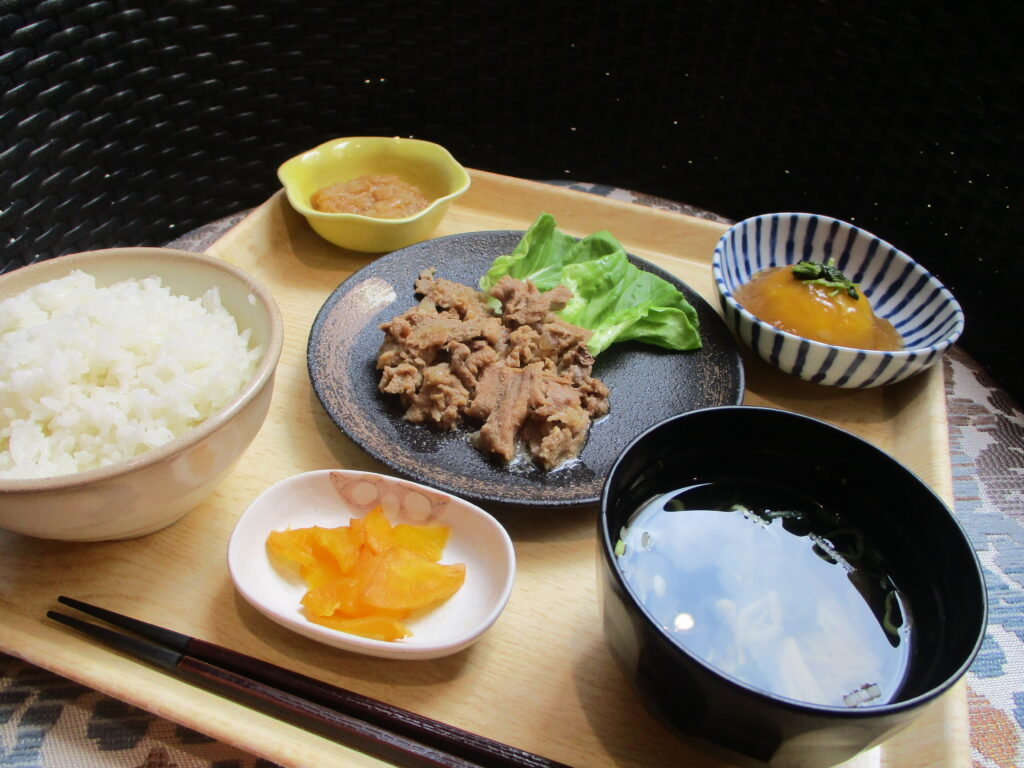 くみのき苑しらさぎ　牛肉の和風つけ焼