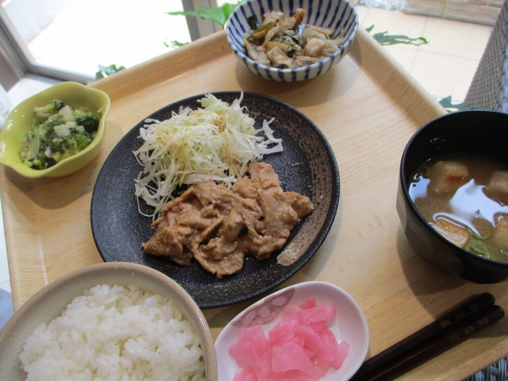 くみのき苑しらさぎ　豚肉の甘辛炒め