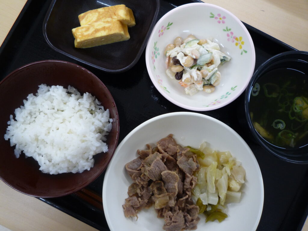 くみのき苑さらさ　牛肉の和風つけ焼