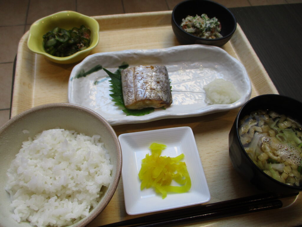くみのき苑しらさぎ　太刀魚の塩焼