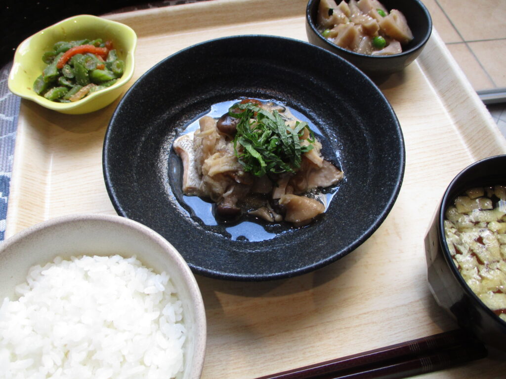くみのき苑しらさぎ　焼鮭の香味卸かけ