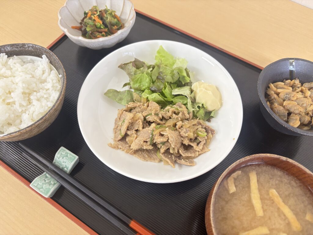 くみのき苑ゆらら　豚肉のごまだれ焼