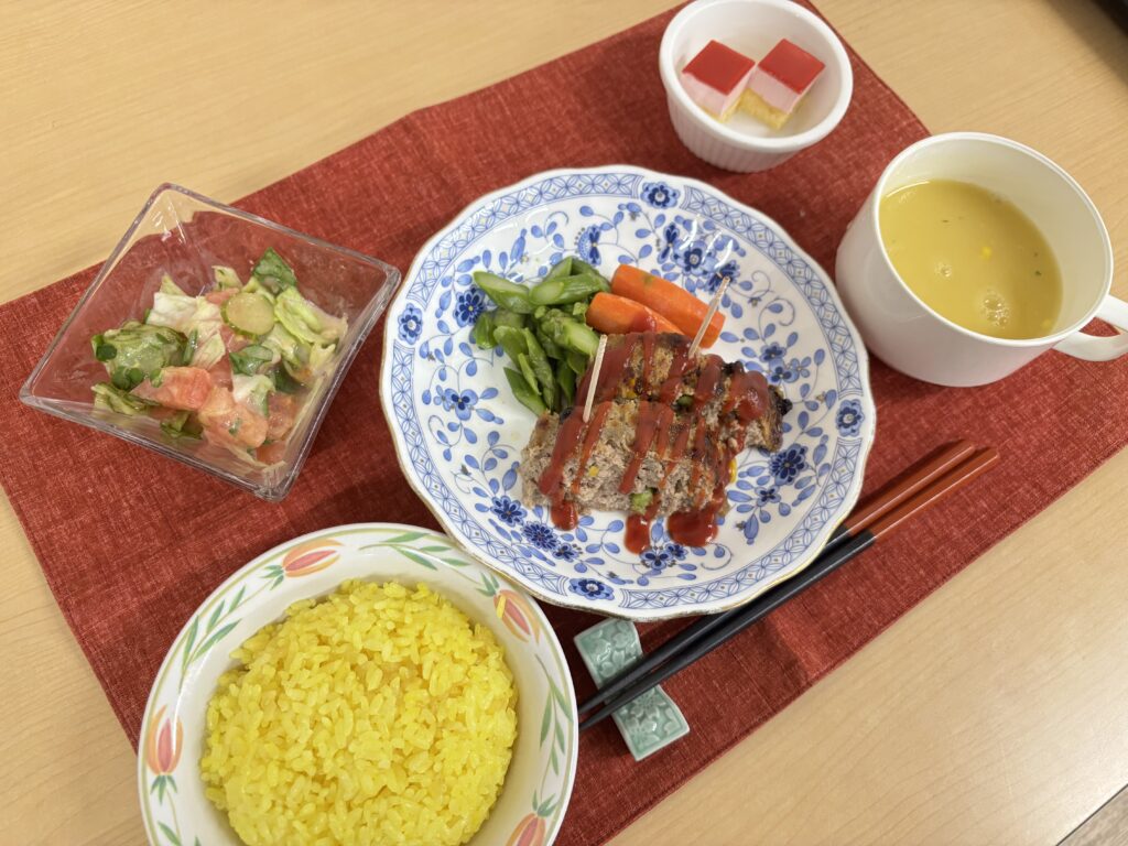 くみのき苑ゆらら　ミートローフ