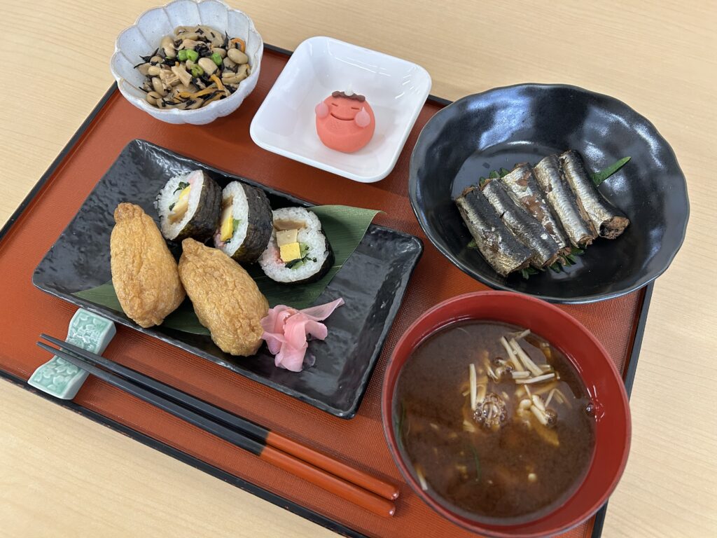 くみのき苑ゆらら　巻き寿司＆いなり寿司