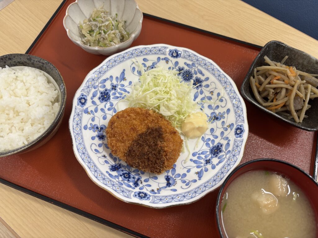 くみのき苑ゆらら　コロッケ