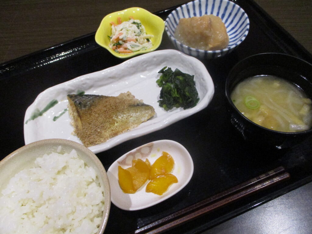 くみのき苑しらさぎ　さばのごま焼