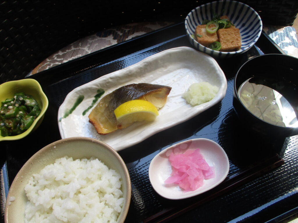 くみのき苑しらさぎ　ほっけの塩焼き