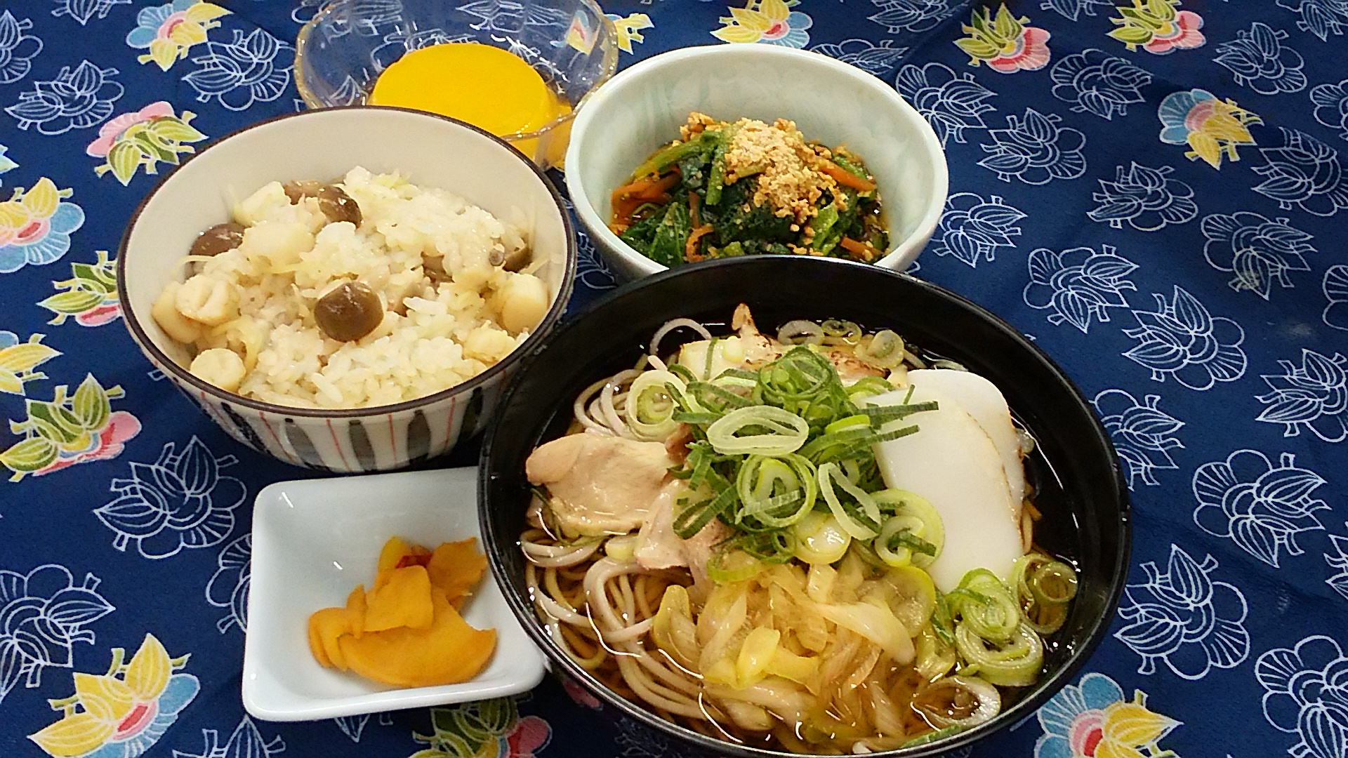 🍜あつあつ！おいしいそばの日🍜